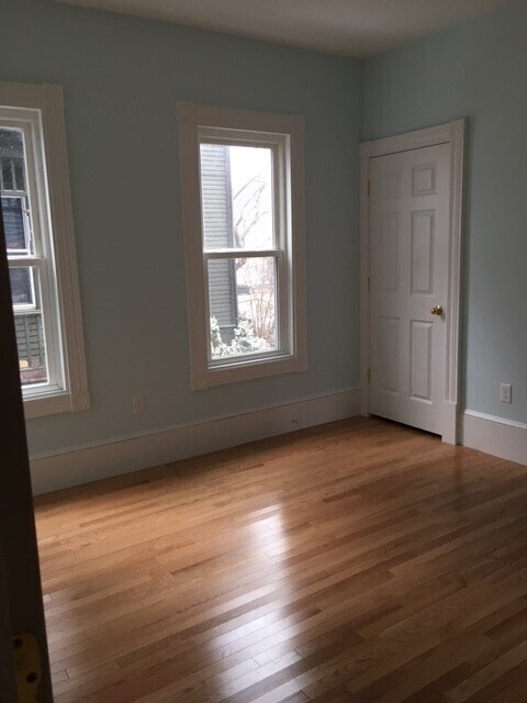 5 Dalrymple St unit 1, Jamaica Plain, MA 02130 - photo 5