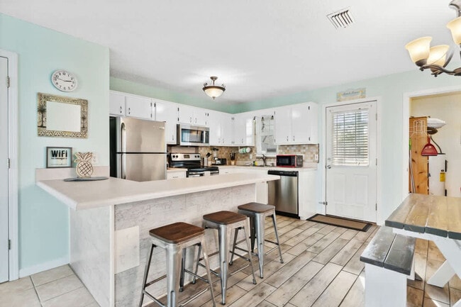 17212 Front Beach Rd unit ID1354954P, Panama City Beach, FL 32413 - photo 7