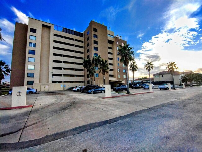 Landfall Towers unit ID1255595P, South Padre Island, TX 78597 - photo 4
