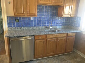 55 Moreland St, Somerville, MA 02145