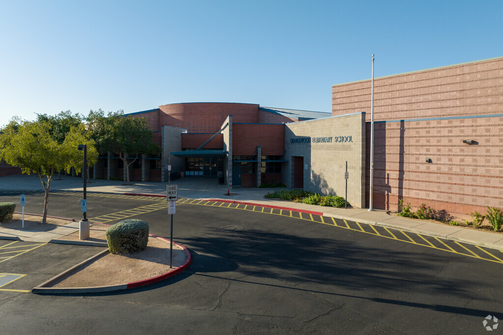 Welcome to Orangewood School in Phoenix, AZ.