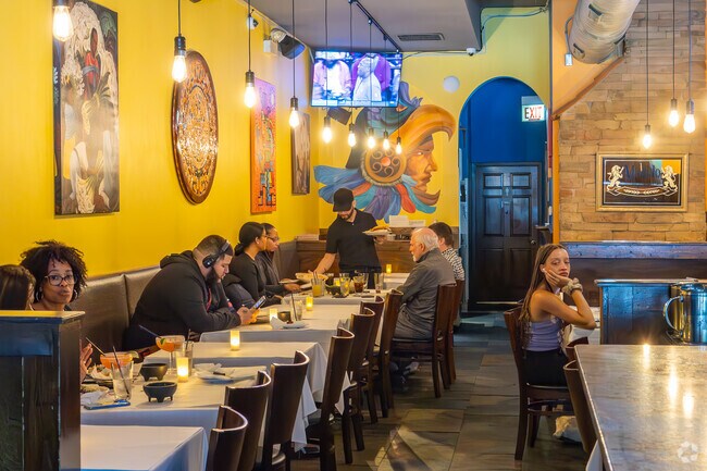 La Cantina serves authentic Mexican dishes and cocktails in a cozy setting in Prairie District.