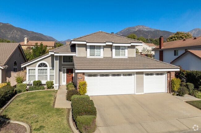 Homes in Upland sell for a median price of $800,000 after around 29 days.