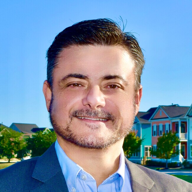 Regis Santos
