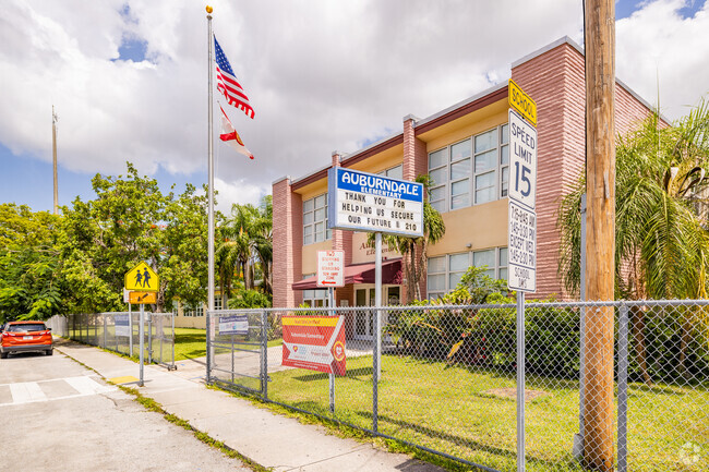 Auburndale Elementary School has very dedicated and beloved teachers to teach students.