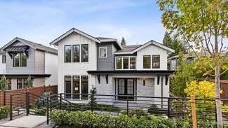 215 8th, Kirkland, WA 98033