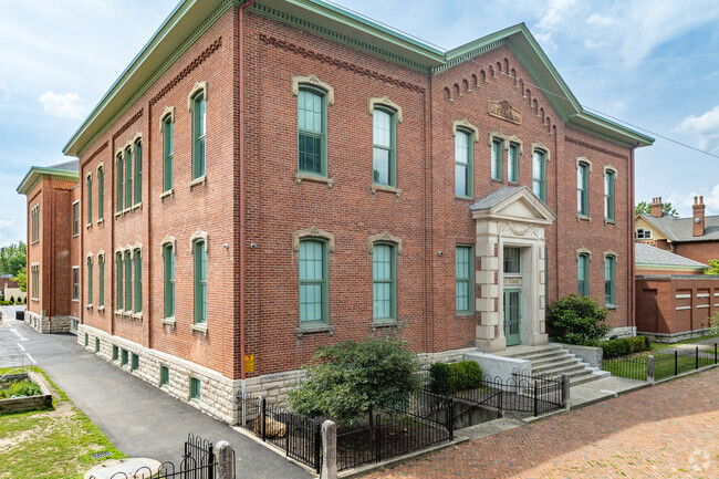 Stewart Alternative Elementary School