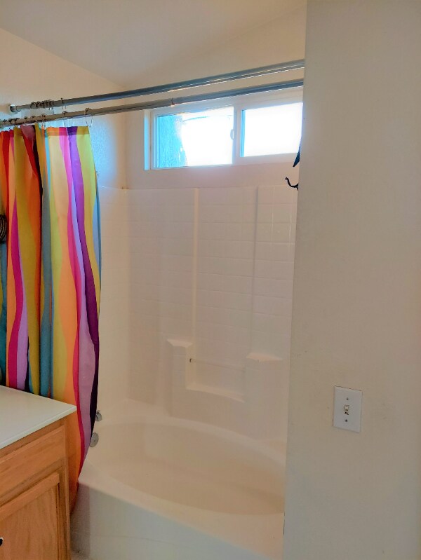 812 Granite Ave, Lathrop, CA 95330 - photo 3