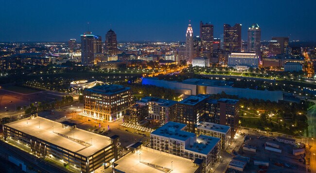 One at the Peninsula, Columbus, OH 43215 - photo 5