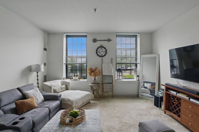 Clocktower Place, Nashua, NH 03060 - photo 5