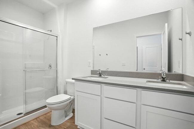 1321 E 12th St, Deer Park, WA 99006 - photo 2