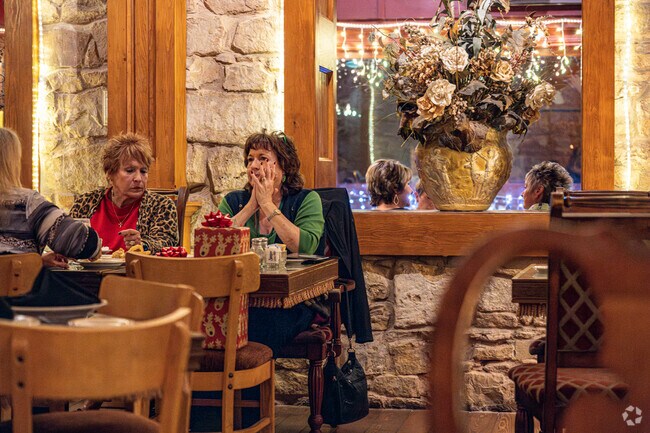 ASU-College Hill locals head over to Miss Hatties in historical downtown San Angelo.