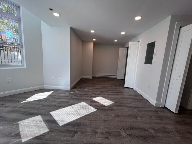 125 Park Dr unit 2, Boston, MA 02215 - photo 6