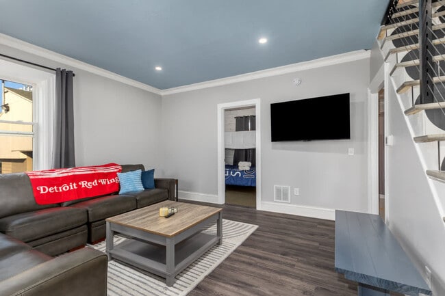 21 Coldbrook St NE unit ID1364139P, Grand Rapids, MI 49503 - photo 2