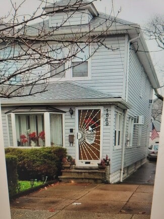 1549 E 53rd St, Brooklyn, NY 11234