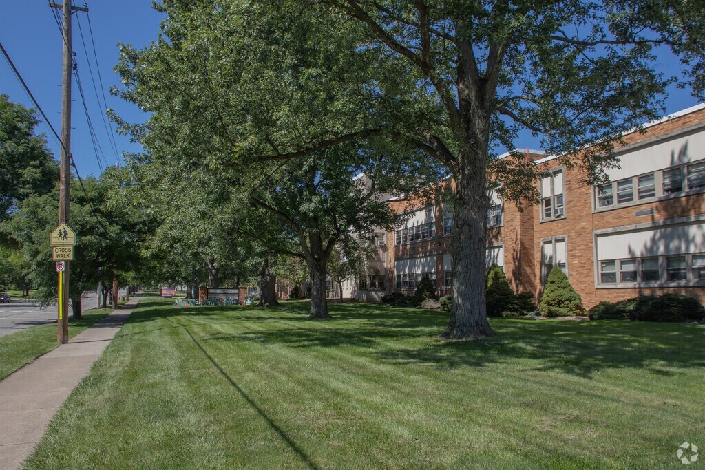 St Benedict Catholic School provides private education in the neighborhood of 
Garfield Heights