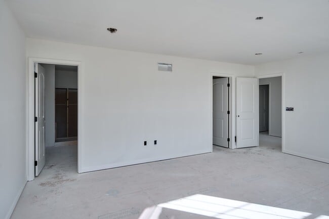 117 Scarlet Rd, Mountain Top, PA 18707 - photo 6