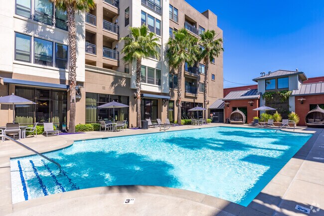 LINQ Midtown, Sacramento, CA 95816 - photo 3