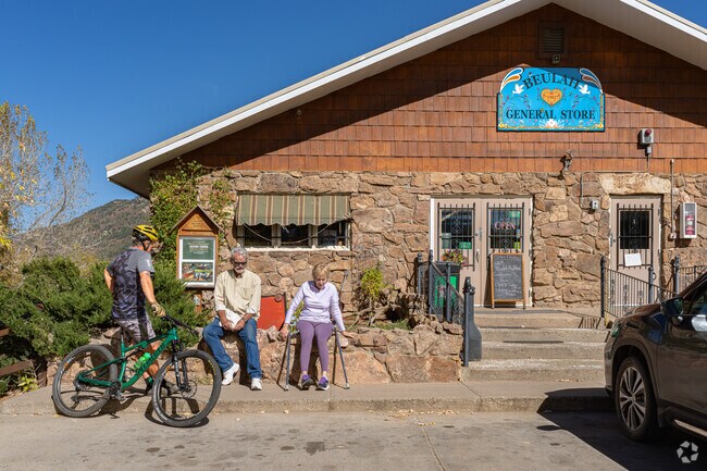 A group of Beulah Valley friends chat about life outside the Beulah General Store.