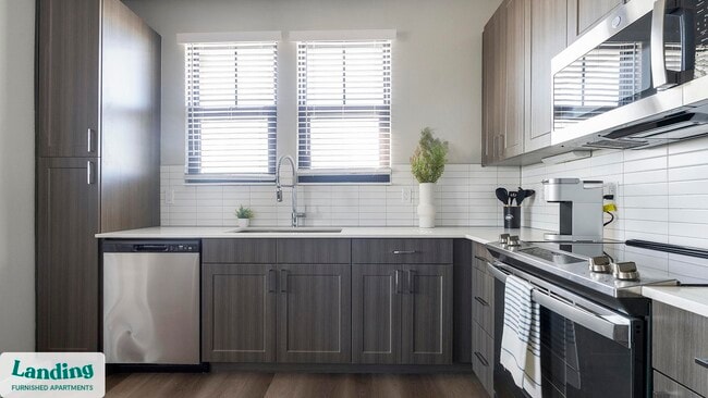 6850 Foxtail Palm Way unit 2416.1412285, Bradenton, FL 34210 - photo 2