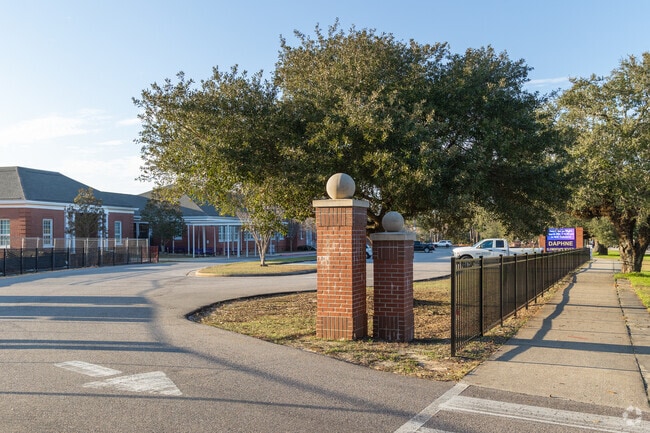 Students thrive at Daphne Elementary School.