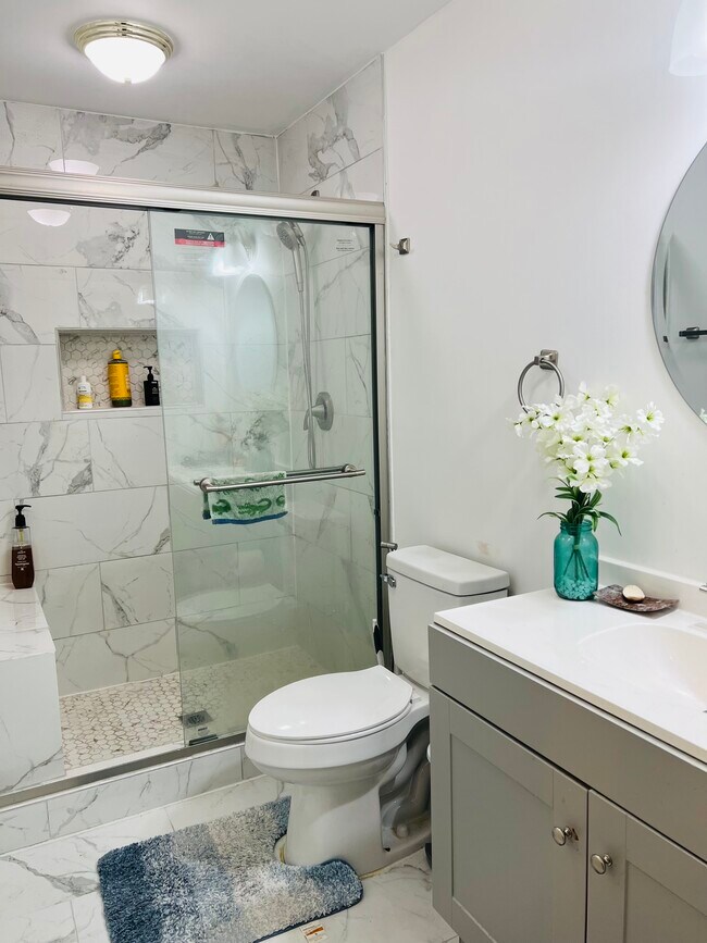 14789 Truitt Farm Dr, Centreville, VA 20120 - photo 7