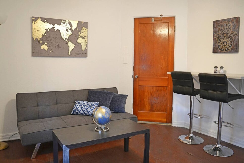 2728 Raeford Rd unit ID1094192P, Orlando, FL 32806 - photo 1