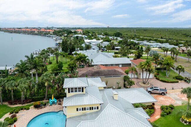 Many homes in Bouchelle Island feature pools and well manicured landscaping.