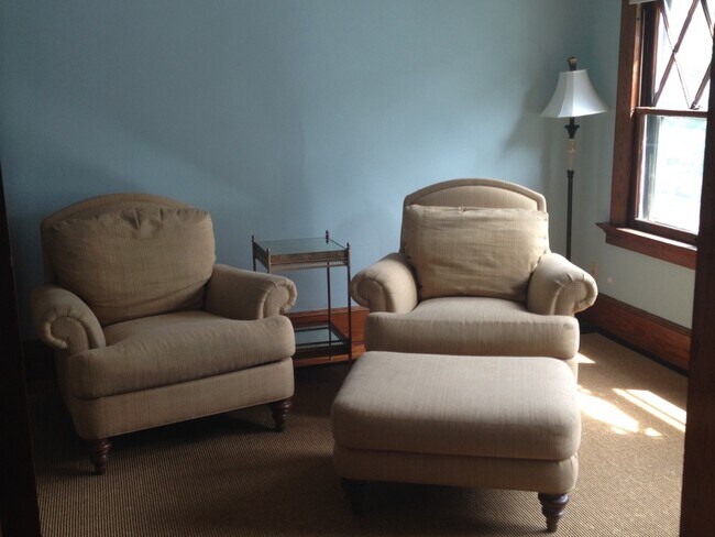 642 Orange St unit 3rd Floor Apartment, New Haven, CT 06511 - photo 6