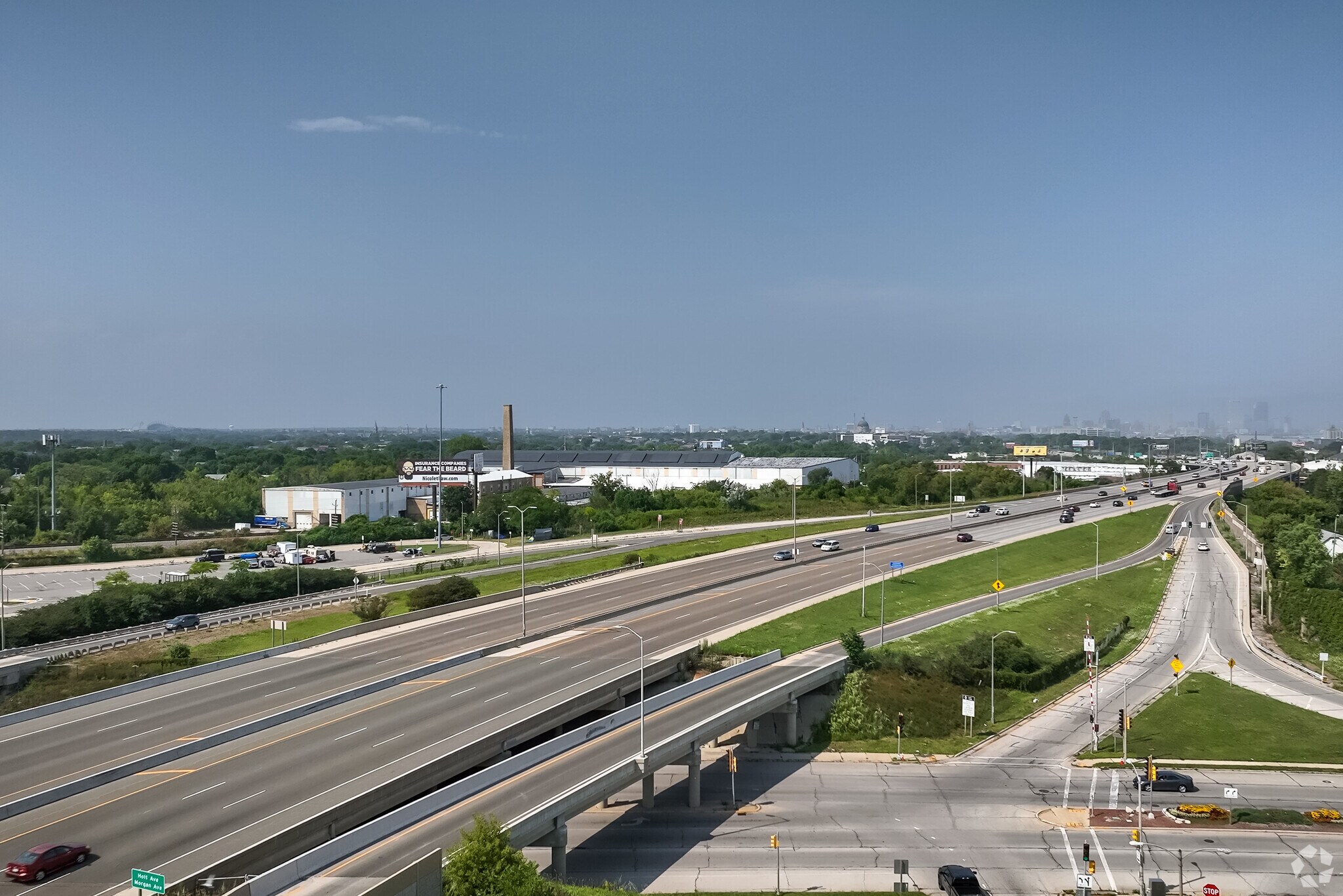 Morgandale is conveniently located just west of I94 and Southwest of downtown Milwaukee.