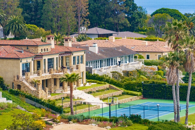 Mansions on the bluffs in Palos Verdes Estates are the ultimate location.