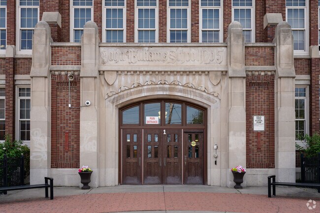 John Williams School No. 5, Rankings & Reviews - Homes.com