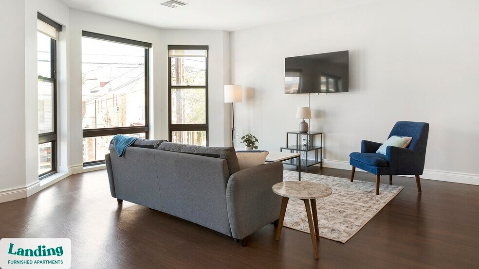 12312 Mayfield Rd unit 201.1405301, Cleveland, OH 44106 - photo 1