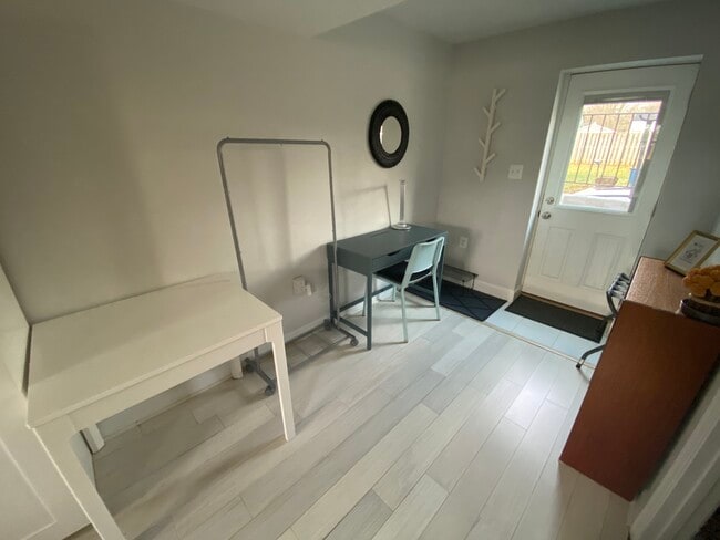 7922 Fitzroy St unit Basement, Alexandria, VA 22309 - photo 6