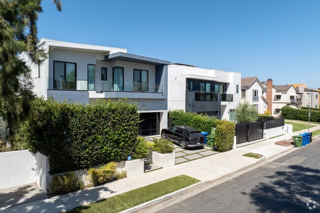 A row of modern homes in the quiet streets of Beverly Grove.