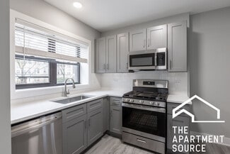 1139 Oak Ave Unit W2, Evanston, IL 60202