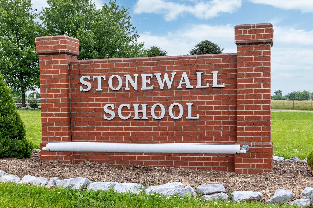 Stonewall Elementary School