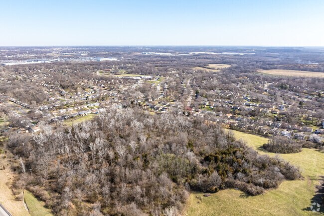 Residents seek out Gracemor-Randolph Corners area for proximity to Worlds of Fun Amusement Park.