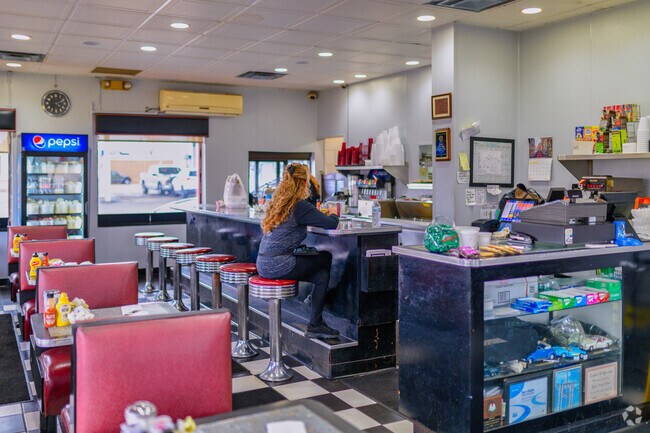 Grab a coney or Greek dish at Zorba’s Coney Island in Riverview.