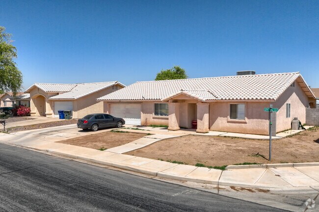 In Las Casitas, you'll find a mix of timeless ranch homes and newer Spanish-style residences with broad curb appeal.