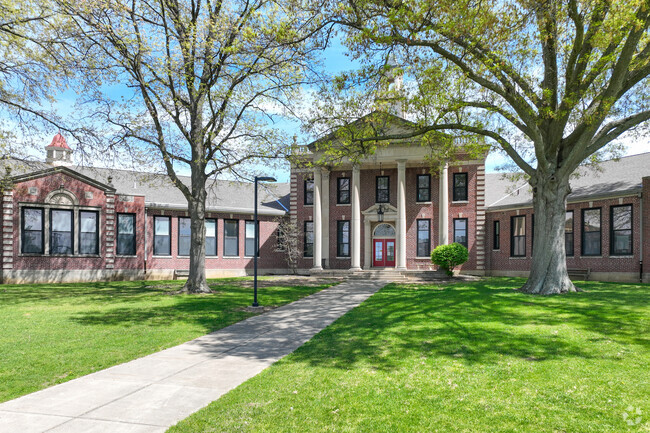 Cheviot Elementary School, Cincinnati OH Rankings & Reviews - Homes.com