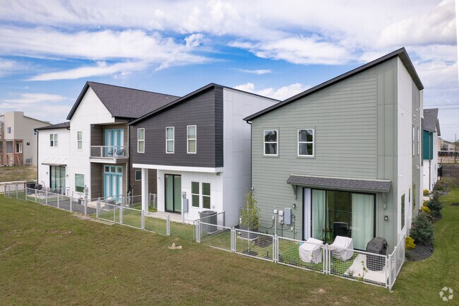 Modern homes in Spring Shadows, Houston, TX.