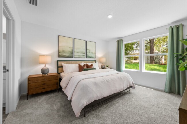 6011 Hidden Knoll Ct, Crestview, FL 32539 - photo 4