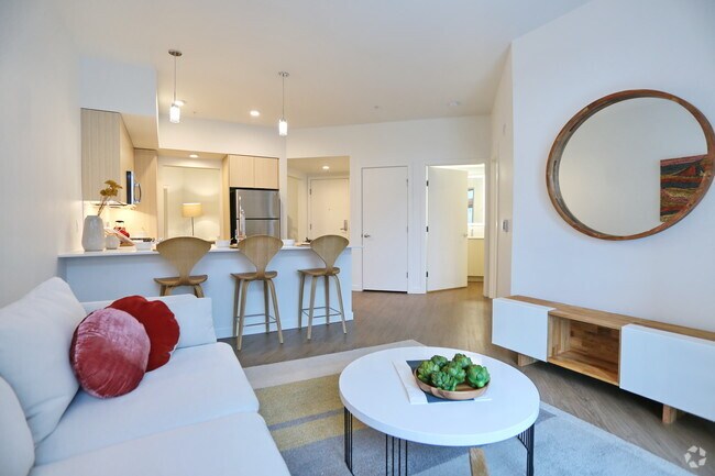 Everlight, Redmond, WA 98052 - photo 2