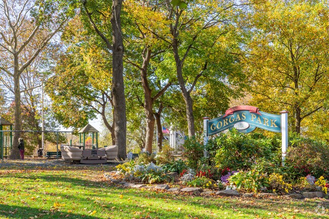 Gorgas Park shows its beauty in the Fall.