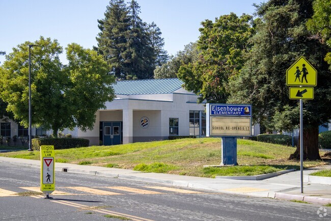 Welcome to Dwight D. Eisenhower Elementary School.