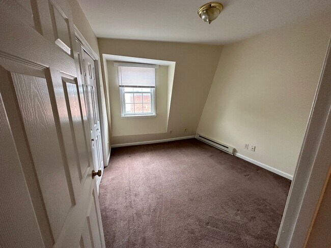 424 W Main St unit C, Waynesboro, PA 17268 - photo 4