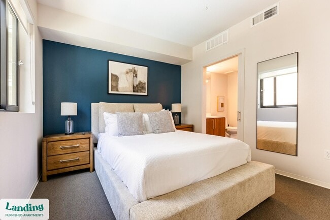 372 Fourth Ave unit 421, San Diego, CA 92101 - photo 5