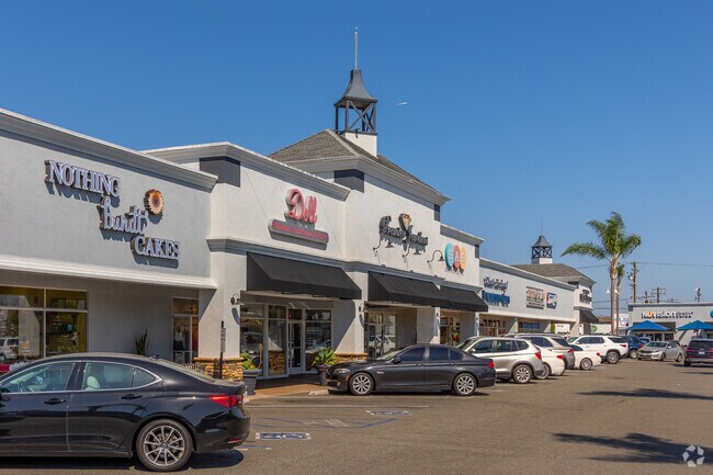 The area boasts a variety of shopping centers, boutiques, and an array of dining options.