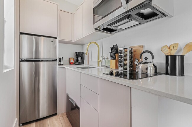 4025 Indian Creek Dr unit ID1272075P, Miami Beach, FL 33140 - photo 7